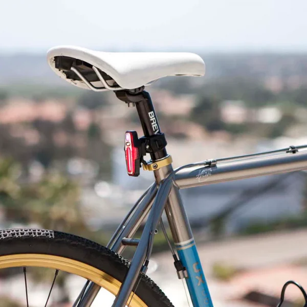 נצנץ לאופניים Niterider Sabre 110